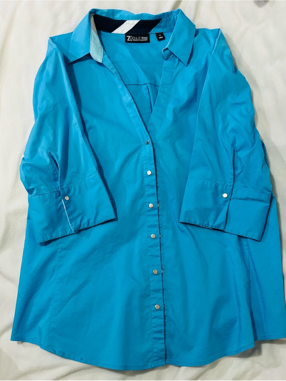 New York & Company Bright Turquoise Button-Up Shirt